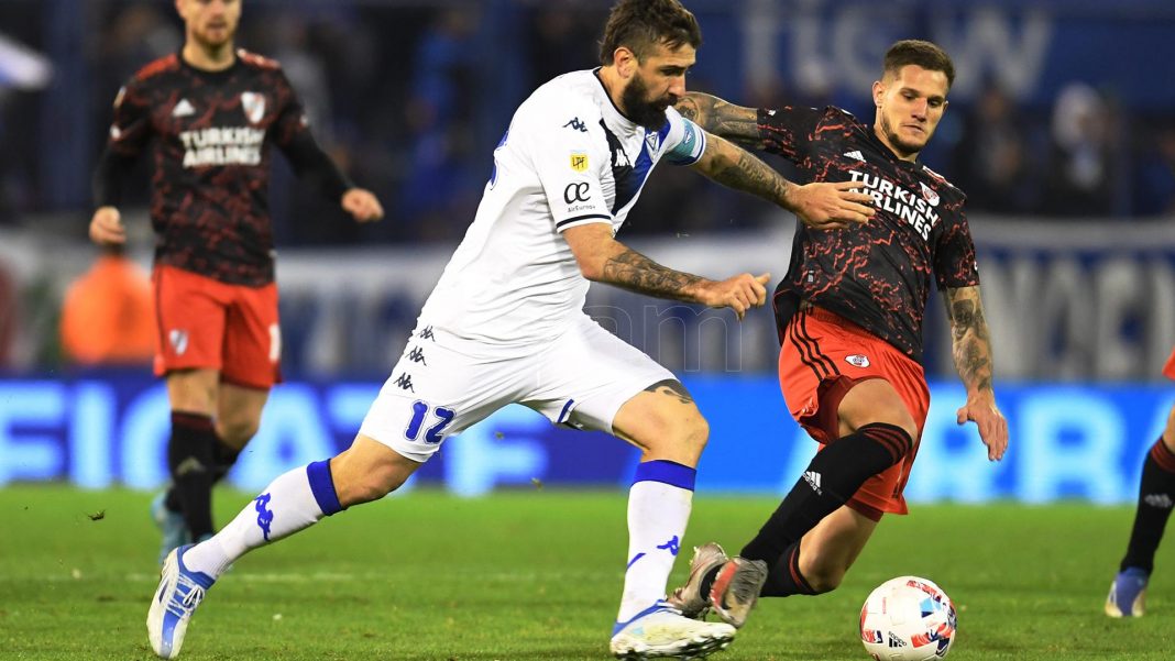 con-un-gol-sobre-la-hora,-velez-lo-empato-y-volvio-a-amargar-a-river