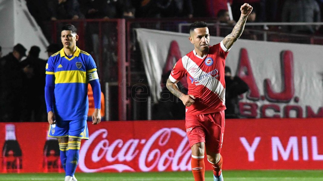 boca-cayo-ante-argentinos-y-no-encuentra-el-rumbo