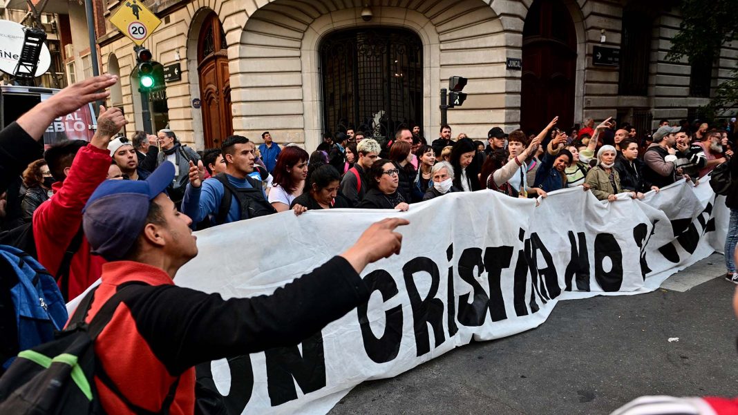 convocan-a-movilizaciones-en-rosario-y-santa-fe-en-apoyo-a-cristina